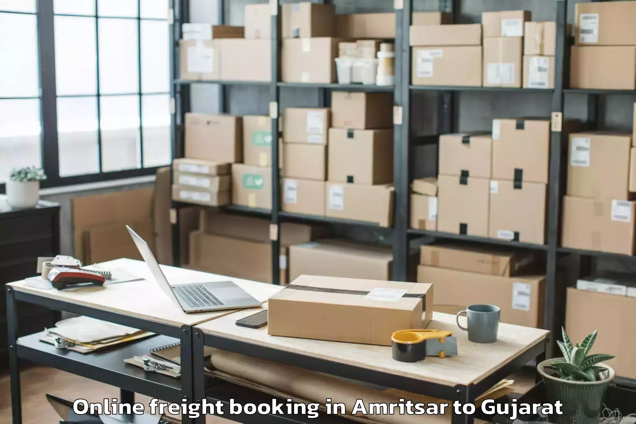 Top Amritsar to Vatadara Online Freight Booking Available